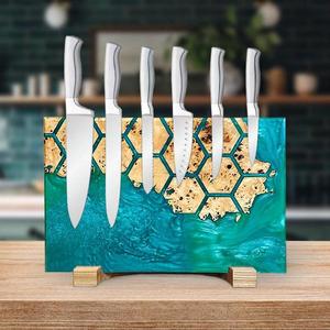 Porte-couteaux magnétique mural en bois et résine, fait main, écologique, avec bande de rangement 10 pièces - Product Image 4