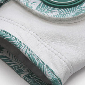 ผู้จัดจำหน่ายหนังแกะคุณภาพสูงแบบขายส่ง รับผลิตถุงมือกอล์ฟ OEM หนังนุ่มระบายอากาศได้ดีสำหรับผู้ชายและผู้หญิง พร้อมเม็ดกันลื่น รุ่น 2026 - Product Image 6