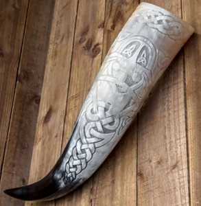 Corne à boire viking en matériau organique de haute qualité avec bordure en laiton, faite à la main, écologique, cadeau de Noël - Prix bas - Product Image 4