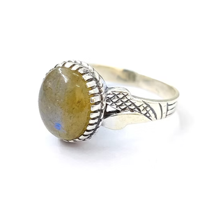 Dainty Yellow Labradorite Oval Cut Gemstone <b>925</b> <b>Silver</b> <b>Ring</b> Unisex Everyday Wear Jewelry & Every Occasional Wear Gifts - Product Image 2