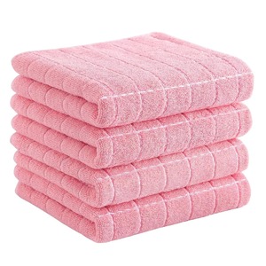 Toalla de Playa Redonda de Microfibra Suave con Estampado y Flecos, Personalizada para Playa, Color Rosa Sólido, Toalla de Viaje - Product Image 1