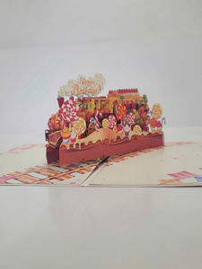 Tarjeta de Cumpleaños Pop-Up con Escena de Tren de Dulces en 3D, Impresión Digital, Papel con Laminado Brillante, Forma Irregular, Tarjeta de Regalo - Product Image 1