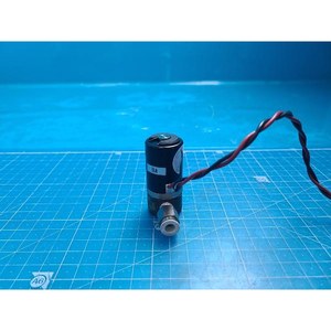 Vanne solénoïde CKD USB3-6-3-OJ à 3 ports, utilisée comme pièce détachée pour équipement semi-conducteur d'époque - Product Image 4