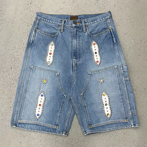 Pantalones Cortos Vaqueros Baggy para Hombre con Dobladillo Deshilachado, Pedrería y Apliques Bordados - Estilo DENIM Personalizado - Product Image 4