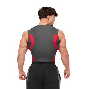 Débardeur de compression gris onyx pour homme – Vêtement de sport, d'entraînement et d'activewear, extensible et respirant - Product Image 2