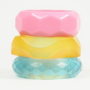 3pcs Hyperbole Stackable Irregular Geometric Wide <b>Bangle</b> Resin Chunky Fashion <b>Bangles</b> <b>Set</b> - Product Image 4