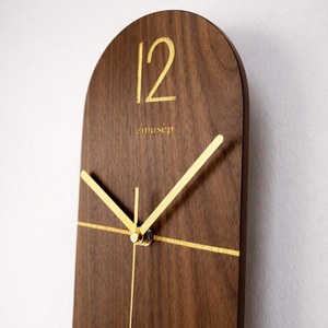 Reloj de Pared Ovalado de Nogal, Péndulo Silencioso, Decoración Moderna y Minimalista para el Hogar - Product Image 2