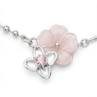Verzilverde ketting met roze Sakura-bloemhanger voor vriendin, verjaardagscadeau, Valentijnsdag, jubileumaccessoires