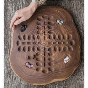Juego de Mesa Ludo de Madera Hecho a Mano, Juego de Estrategia de Madera Sólida con Borde Natural de Lujo, Regalo para Adultos y Familias, Decoración Premium para el Hogar - Product Image 4