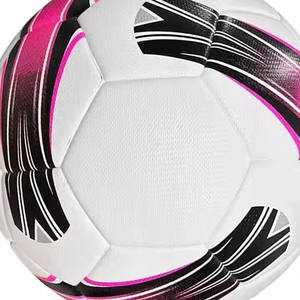 Balón de Fútbol de PVC Tamaño 5 Cosido a Máquina, Logotipo Personalizado, Balón de Fútbol de Alta Calidad, Cosido a Máquina y Personalizado - Product Image 3