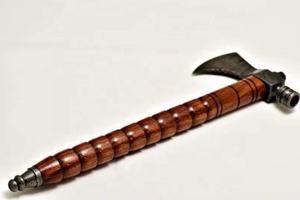Hache de haute qualité avec logo personnalisé, tête en acier au carbone de 4 pouces, manche en bois, qualité industrielle, fabrication artisanale, abattage d'arbres, camping, chasse, OEM/ODM - Product Image 2