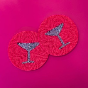 Ensemble de sous-verres ronds rouges en perles et résine, imperméables, avec motif verre à martini, design moderne, motif texturé, tapis de boisson en textile - Product Image 1