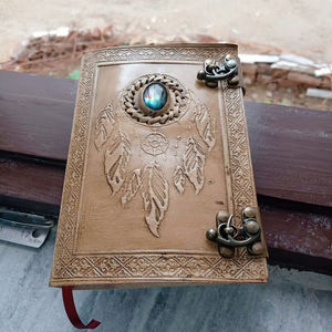 Carnet en cuir véritable fait main 100% pur, spirale vintage, haute qualité, style Dream Culture avec pierres, pour homme et femme - Product Image 1