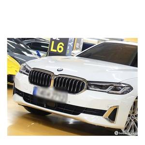 BMW 520i Sedán de Lujo del 2022, Serie 5 de BMW, 69,000 km, Caja de Cambios Automática, Volante a la Izquierda - Product Image 4