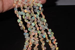 Cuentas de Ópalo Etíope con Destello de Fuego, Forma de Corazón Lisa, 6 mm, Hebras de 8 Pulgadas de Largo para la Fabricación de Joyas y Manualidades - Product Image 3