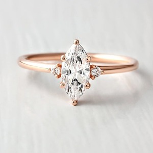 แหวนเพชรทรงมาร์คีส์ 1.36 กะรัต เพชรเลี้ยงในห้องปฏิบัติการ ทองคำขาว 14K แหวนเพชรเม็ดเดี่ยว แหวนแต่งงานสามเม็ด แหวนเจ้าสาว - Product Image 1