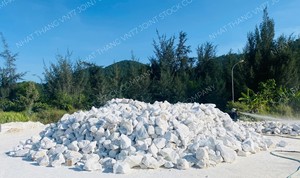 Poudre de carbonate de calcium GCC CaCO3 Nhat Thang VNT7 de qualité industrielle certifiée ISO9001:2015, pureté 98%, blanche, 25 kg/sac - Product Image 3