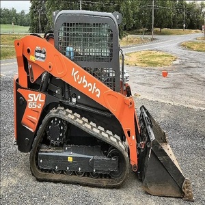รถตักตีนตะขาบขนาดเล็ก Kubota SVL65-2 สร้างขึ้นเพื่อความทนทานและความแม่นยำในการทำงานหนักด้านก่อสร้างและเกษตรกรรม - Product Image 6
