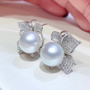 Boucles d'oreilles en perles de luxe légères exquises de 6,5 à 7 mm, couronne de fleurs en argent pur, perles d'eau douce naturelles de 6,5 à 7 mm, boucles d'oreilles brillantes - Product Image 3