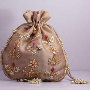 Bolsa Potli con Cordón, Bordada y Adornada con Cuentas, para Fiestas, Bodas, Joyería y Cosméticos - Product Image 3