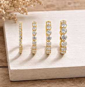 Bague empilable en or massif 10k 14k 18k avec diamants de laboratoire taille ronde couleur E clarté VS certifiés IGI - Product Image 2