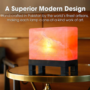 Lampe de sel de l'Himalaya artisanale de forme cubique, design premium, pour la décoration - Product Image 5