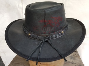 Chapeau de cowboy vintage en cuir noir avec bande tressée, large bord, style western, pour le rodéo, la ferme et l'équitation en extérieur - Product Image 6