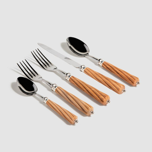 Juego de Cubiertos de Lujo con Mango de Madera de Olivo, Cubertería de Acero Inoxidable de Alta Calidad, Vajilla Hecha a Mano en Francia - Product Image 1