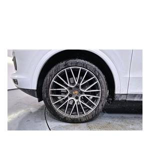 Porsche Cayenne 3.0 Coupé 2024, 59 932 km, Boîte Automatique, Sièges en Cuir, Volant à Gauche avec Caméra Arrière - Product Image 5