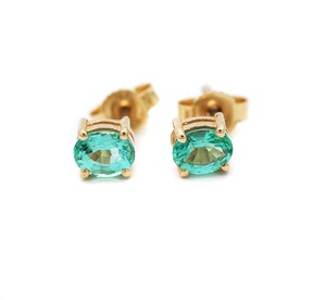Wholesale 14k Yellow Gold Natural Oval Emerald Four Prong <b>Stud</b> Earrings Memoria Jewels - Product Image 2