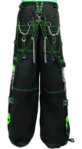 Pantalon Harem Noir Style Punk pour Homme avec Chaînes Têtes de Mort Rouges, Multiples Poches, Taille Élastique et Cordon de Serrage – Tendance Automne - Product Image 6