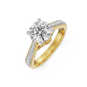 Bague de fiançailles de luxe en argent 925 plaqué or avec moissanite taille brillant ronde et pierres latérales pavées à double rangée - Product Image 6