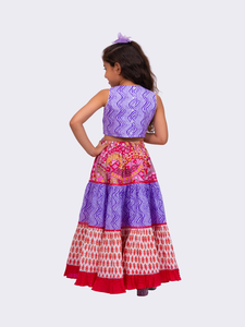 Haut sans manches en coton tissé Elaisha, patchwork ethnique imprimé sur toute la surface, avec lehenga lavande et rose - Product Image 3
