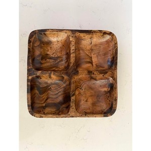 Plateau de service artisanal en bois de manguier à 4 compartiments, vente en gros |   Gravé vintage - Product Image 2