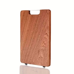 Tabla de cortar de madera resistente con ranura para jugos, diseño grueso y estable, superficie apta para cuchillos, ideal para preparar y servir carne - Product Image 4