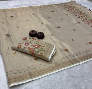 Sari de algodón suave de primera calidad con borlas y trabajo aari, sari de diseño artesanal étnico para uso festivo, proveedor mayorista de la India. - Product Image 6