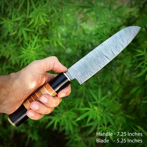 Couteau de chef artisanal en acier Damas de haute qualité, manche en bois ambidextre, finition polie, compatible lave-vaisselle - Product Image 3