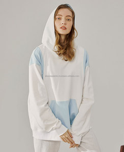Vente en gros de sweatshirts à capuche avec logo personnalisé pour femme sweatshirts à capuche surdimensionnés solides et décontractés tricotés de grande taille avec logo à l'avant - Product Image 2