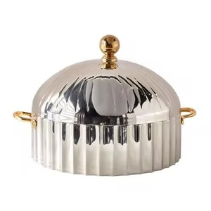 Cacerola Premium de Oro con Tapa Blanca, Ideal para Servir Invitados en la Mesa de Comedor y para Uso en el Hogar, Procedente de la India - Product Image 6