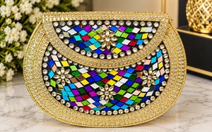 Bolso de Mano Tipo Clutch con Mosaico Metálico Hecho a Mano, Forro de Terciopelo, Cierre de Broche, Fragmentos de Perlas, Bolso de Noche con Acentos de Diamantes de Imitación para Mujer, Ideal para Fiestas - Product Image 6