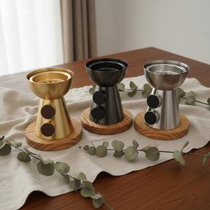 Brûleur à Bakhoor sur piédestal moderne, encensoir à Oud en métal de luxe avec base ronde en bois, Mabkhara nordique pour la fragrance d'intérieur, cadeau décoratif - Product Image 1