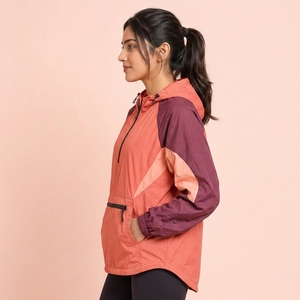 เสื้อกันลมแบบมีฮู้ดสำหรับฤดูหนาว ซิปด้านหน้า ใส่สบาย เหมาะสำหรับกิจกรรมกลางแจ้งสำหรับผู้หญิง กันน้ำ น้ำหนักเบา ผลิตจากผ้าเชลล์ - Product Image 4