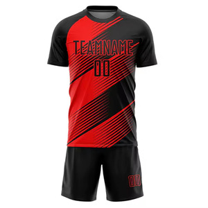Op maat gemaakt zwart-rood voetbal trainingsuniform met duurzaam, lichtgewicht materiaal en volledige teampersonalisatie - Product Image 1