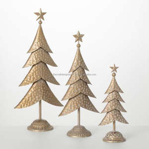 Hoja de hierro Pino Árbol Objetos Estrella en la parte superior Oro Acabado Metal Navidad Tre Accent Vajilla Objetos Decorativos Navidad Showpieces - Product Image 1