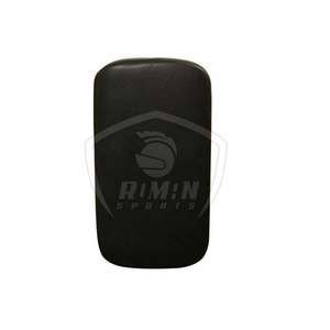 Almohadillas de Entrenamiento de Kickboxing Tailandés Hechas a Medida de Alta Calidad, Almohadillas Tailandesas de Cuero, Marca Privada, Colores y Diseño Personalizados - Product Image 2