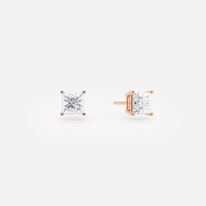 Boucles d'oreilles en diamant de laboratoire taille princesse_ Or jaune 14 carats, bijoux minimalistes - Product Image 2
