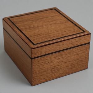 Étui à cigares en bois naturel de haute qualité, conçu pour un transport sûr et un stockage durable lors des voyages. - Product Image 1