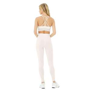 Ropa Deportiva para Mujer, Leggings Suaves y Sexys con Efecto Push-Up, Secado Rápido, Conjunto Deportivo de 2 Piezas con Bra Deportivo y Shorts para Yoga - Product Image 3