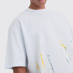 เสื้อยืดแขนสั้นทรงบ็อกซี่ผ้าฝ้ายคุณภาพสูง 100% สำหรับผู้ชาย สวมใส่สบาย ทรงโอเวอร์ไซส์ ไม่เป็นขุย  รับสกรีนโลโก้ ดีไซน์เรียบง่ายสำหรับผู้ใหญ่ - Product Image 2