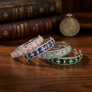 Pulsera de diamantes americanos de alta calidad a la moda para mujeres y niñas, diseño de circón brillante a la moda para mujeres - Product Image 1